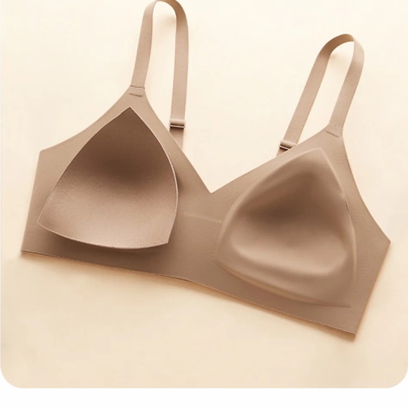 UNDERSTANCE Light 'n Free Wireless Demi T-Shirt Bra 32A/B/C in latte. New - Picture 4 of 7